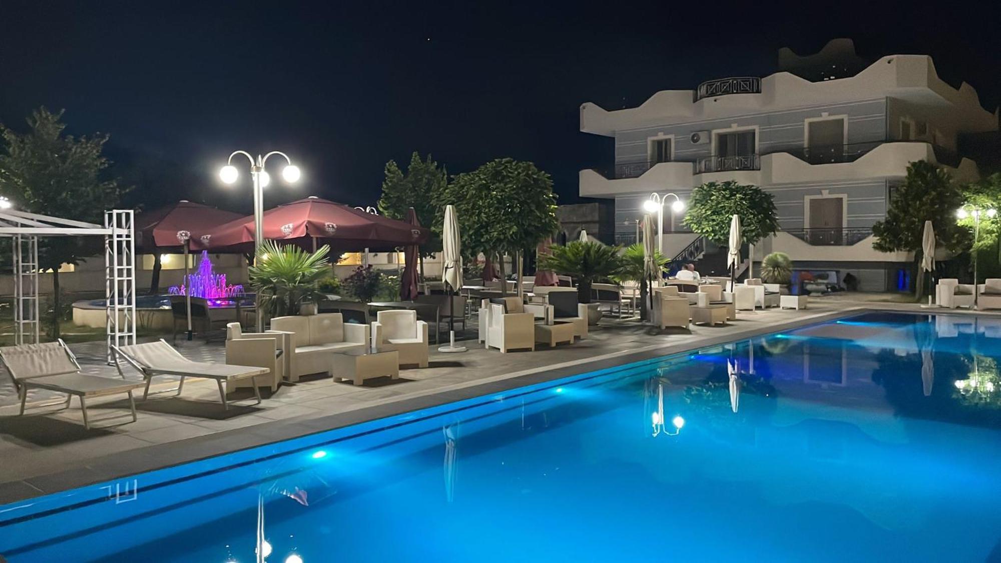 Union Villa Szkodra Zewnętrze zdjęcie